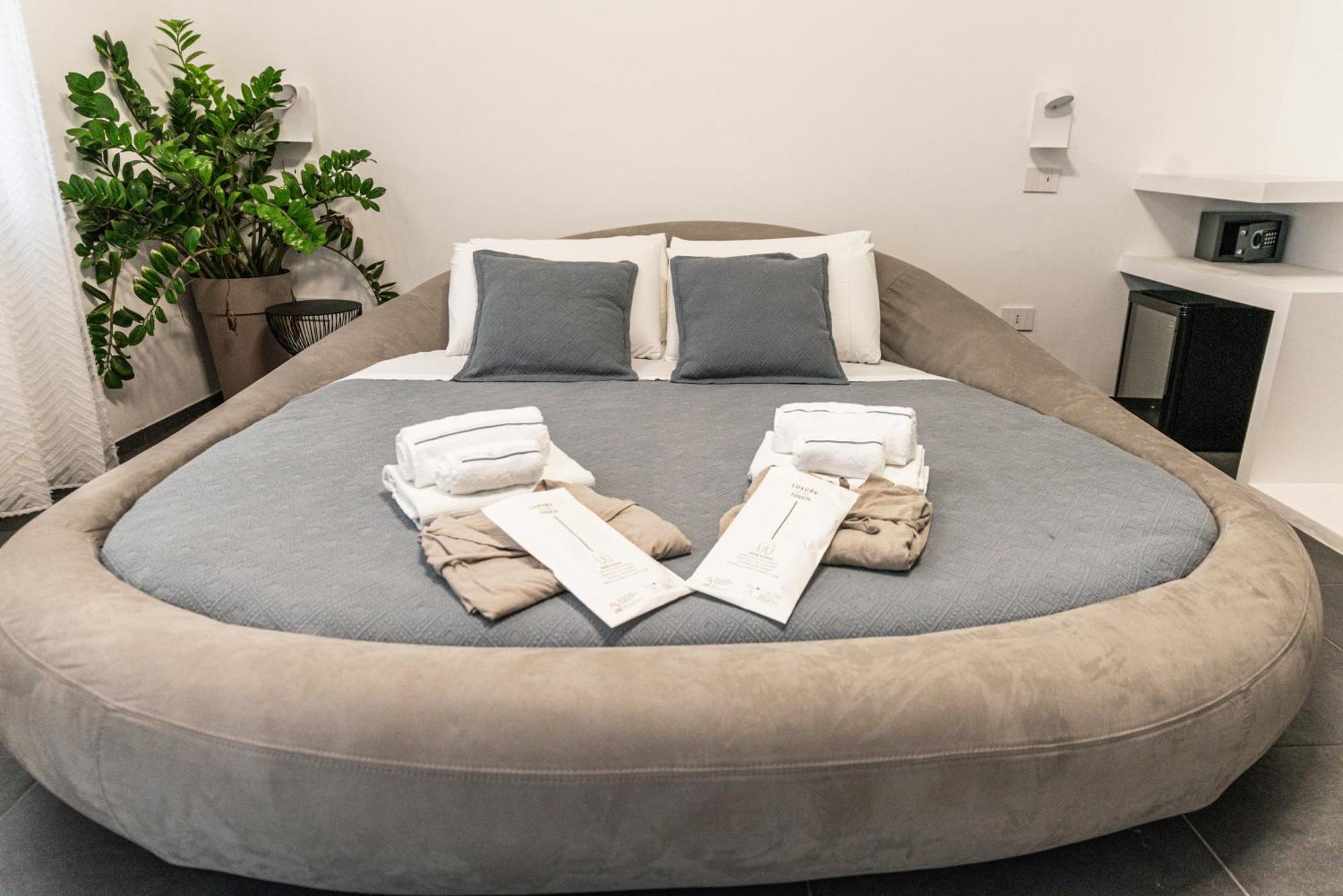 Luxury B&B Euphorbia Acireale Ngoại thất bức ảnh